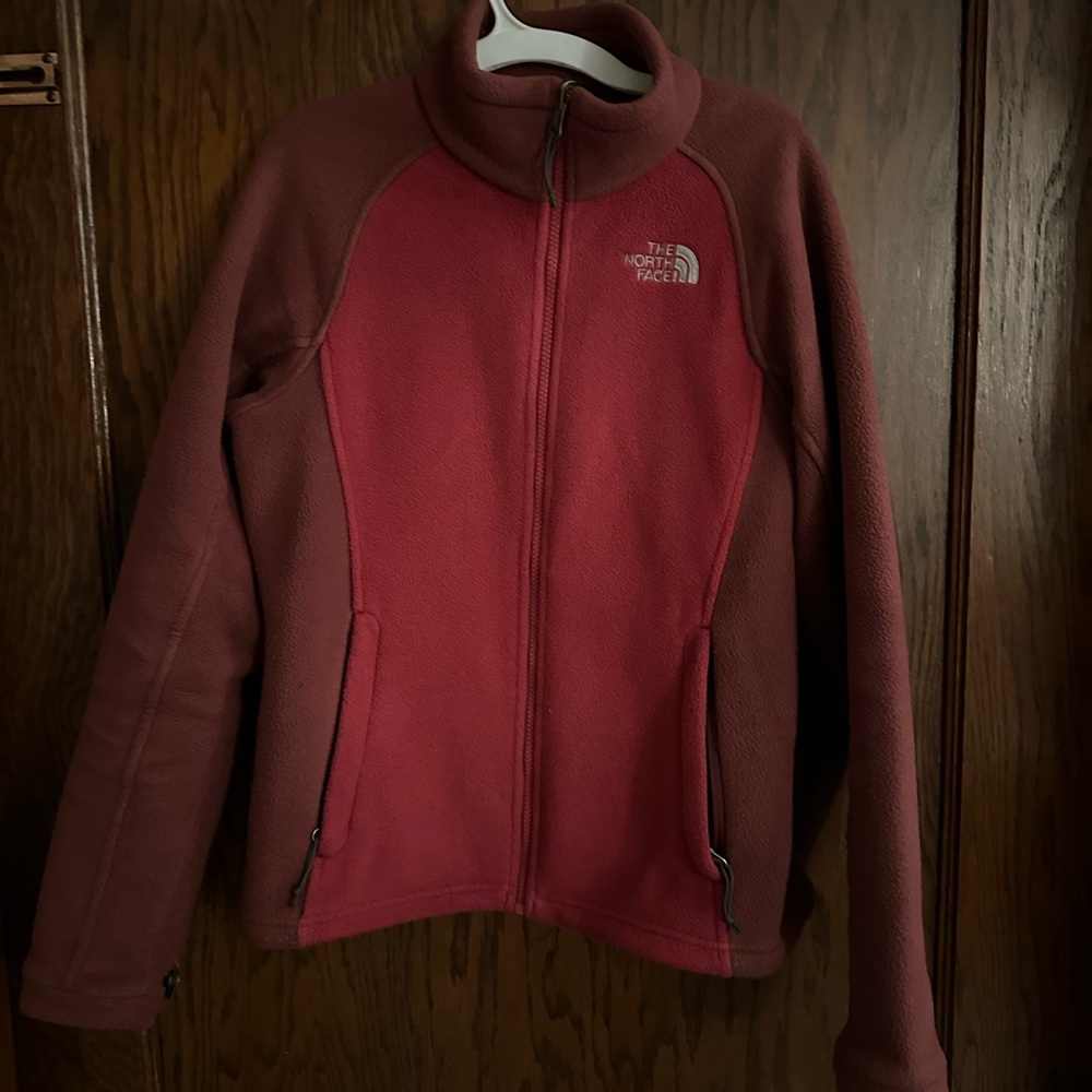 Women’s north face fleece jacket